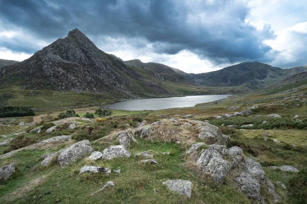 Bella Immagine Paesaggistica Della Campagna Intorno Llyn Ogwen Snowdonia Durante — Foto Stock