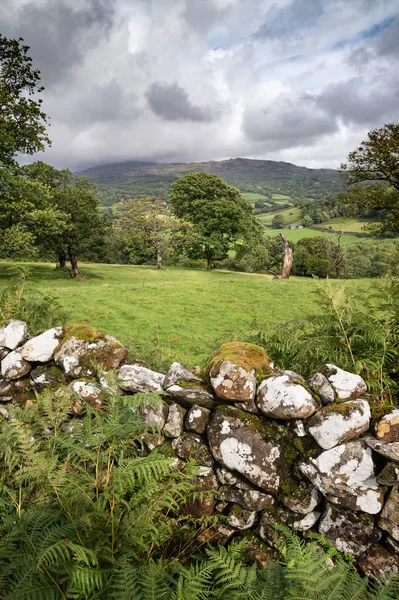 Hermosa Imagen Del Paisaje Vista Precipice Walk Snowdonia Con Vistas — Foto de Stock