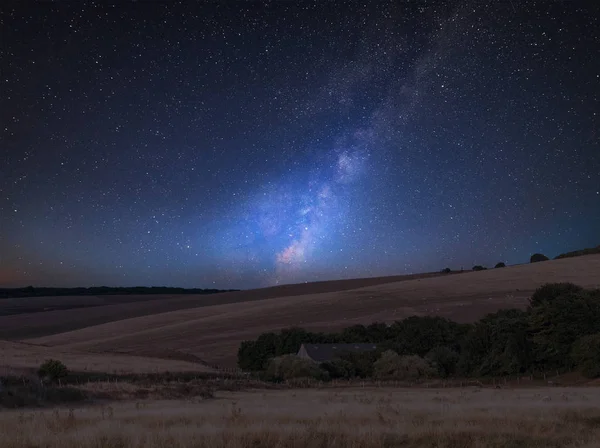 Εκπληκτική Ζωντανή Milky Way Σύνθετη Εικόνα Πάνω Από Τοπίο Της — Φωτογραφία Αρχείου