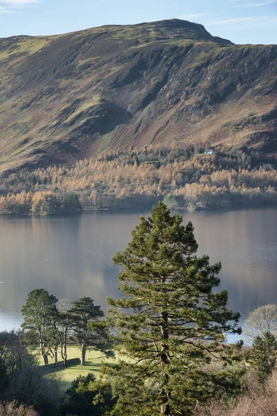 Atemberaubende Herbst Herbst Landschaft Bild der Ansicht von der Route zu walla — Stockfoto