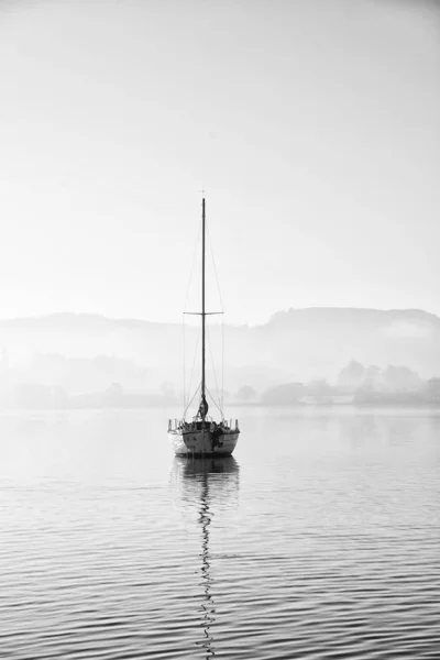 Stunning unplugged fine art landscape image of sailing yacht sit — Stock Photo, Image
