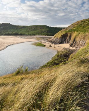 Güzel huzurlu Yaz akşamı gün batımı plaj manzara görüntü a