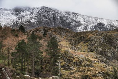 Snowdonia du Ogwen Vadisi Güzel karamsar manzara görüntüleri