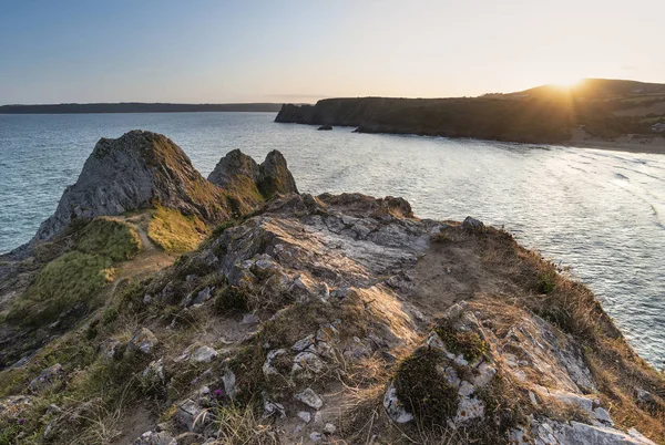 Krásný poklidný letní večer pláž slunce na šířku obrázek a — Stock fotografie