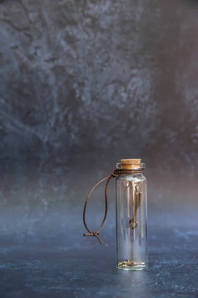 Romantique Vieille Bouteille Vœux Verre Vintage Avec Charme Porte Bonheur — Photo