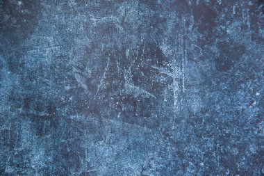 Renkli kulaç darbeleriyle eski, eski, maviyle desenlendirilmiş