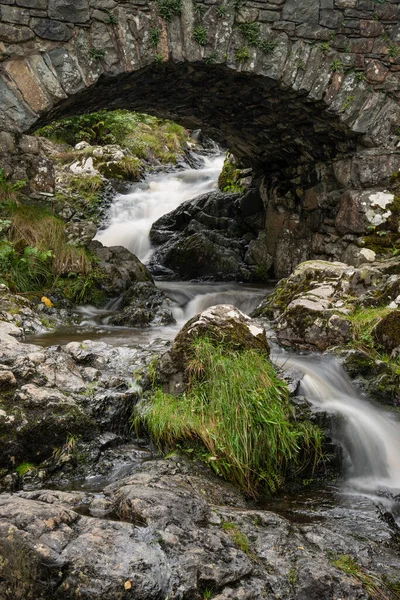 Ngiliz Lake District Teki Ashness Köprüsü Nün Güzel Uzun Pozlu — Stok fotoğraf