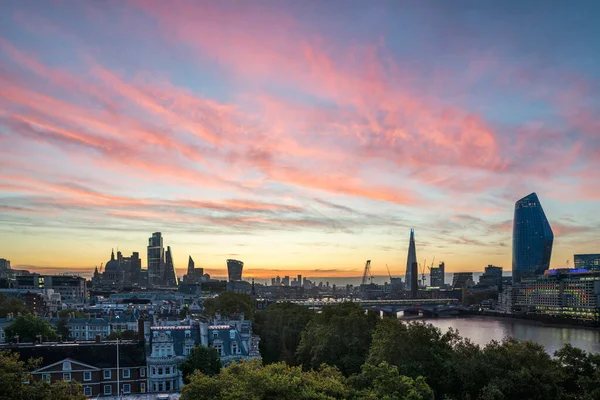 Episk Landskap Stadsbild Skyline Bild London England Färgglada Hösten Fall — Stockfoto