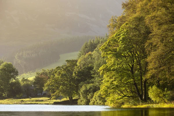 Lovely Sunrise Landscape Image Looking Loweswater Wonderful Light Grasmoor Mellbreak — Stock Photo, Image