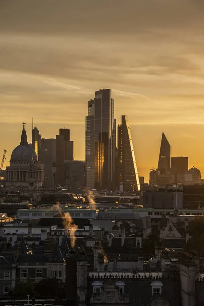 Episk Landskap Stadsbild Skyline Bild London England Färgglada Hösten Fall — Stockfoto