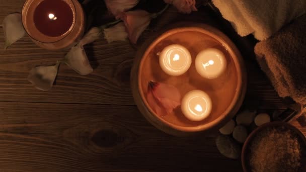 Cinemagraph Brinnande Ljus Vatten Sammansättningen Spa Rörelse Foto — Stockvideo