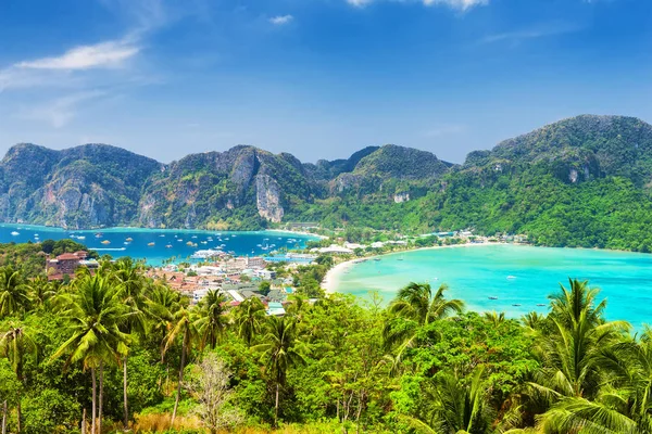 Piękna tropikalna wyspa Phi-Phi. — Zdjęcie stockowe