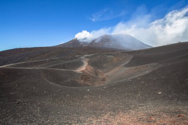 Etna yanardağı kraterler Sicilya, İtalya