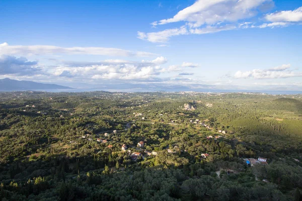 Panorama görünüm Corfu Island Pelekas köyden, Yunanistan