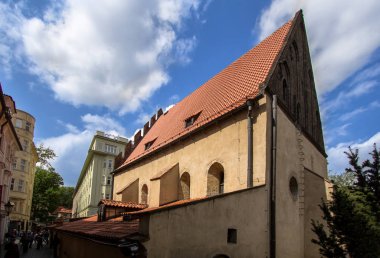 Bir tarafı eski yeni sinagog Prag, Çek Cumhuriyeti