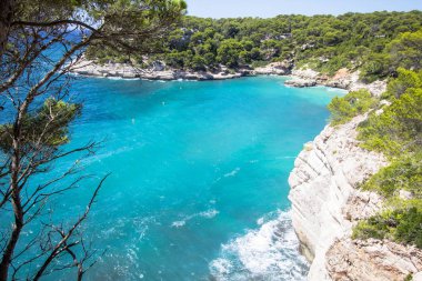 Cala Mitjana Balear adaya Menorca, İspanya