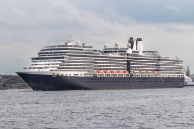 Lüks yolcu gemisi Denizi'ndeki Kiel, Almanya