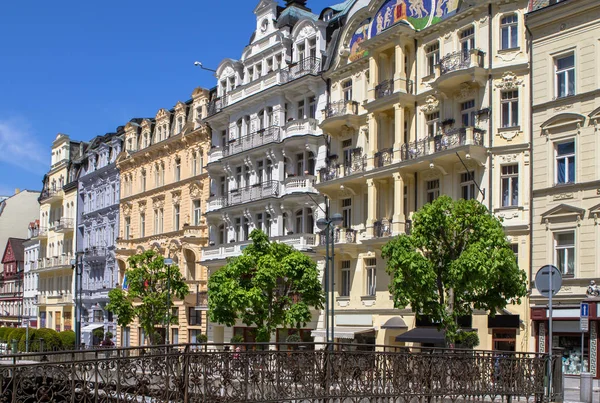 Hermosos Edificios Ciudad Tradicional Karlovy Vary República Checa —  Fotos de Stock