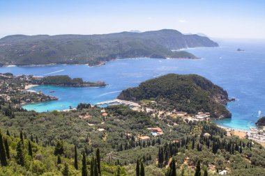 Palaiokastritsa panoramik manzaralı Korfu Adası