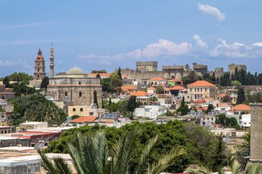 Doğal ve güzel cityscape, Rodos'un eski şehir, Yunanistan