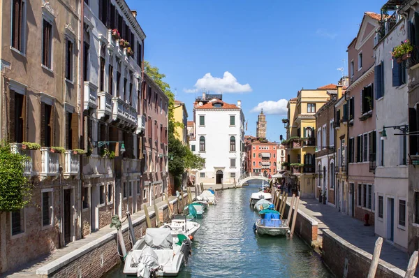 베네치아 운하와 베니스 이탈리아에서 — 스톡 사진