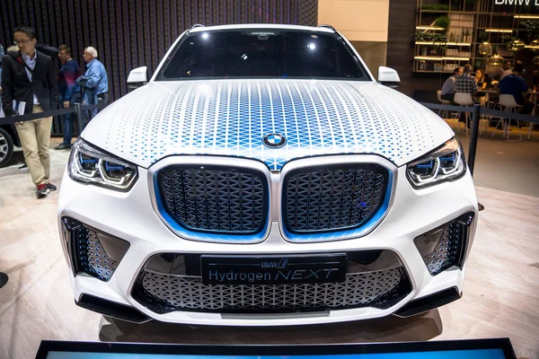 Alemania, Frankfurt - septiembre 2019, Salón Internacional del Automóvil: BMW i Hidrógeno coche eléctrico — Foto de Stock
