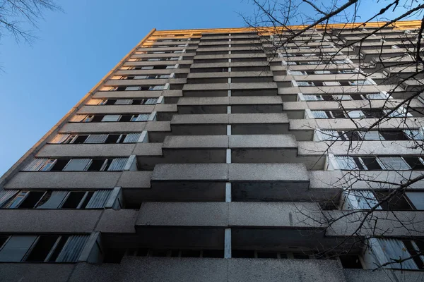 2019年切尔诺贝利禁区普里皮亚特废弃的高层建筑 — 图库照片
