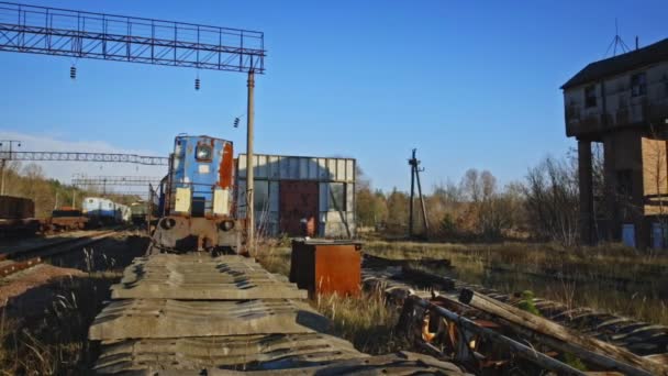 Trem Abandonado Deixado Lado Fora Foto Close — Vídeo de Stock
