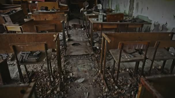 Sala Aula Abandonada Escola Número Pripyat Zona Exclusão Chernobyl 2019 — Vídeo de Stock
