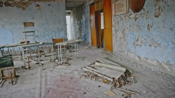 Corridor Abandonné Dans Zone Exclusion Pripyat Tchernobyl 2019 — Video