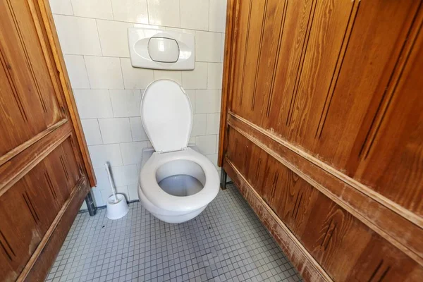 Saubere weiße Toilette Nahaufnahme Foto — Stockfoto