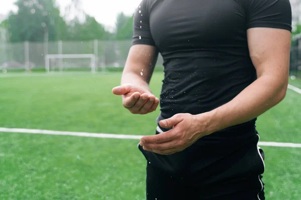 Atleta Segura Mão Perto Parte Pulso Treino Conceito Uma Lesão — Fotografia de Stock