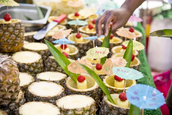 Fresh Tropical Pina Colada Cocktail Served Pineapple Summer Food Street — Stock Photo, Image