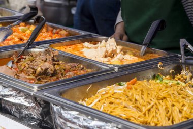 Okuma, Amerika Kingdoom - Haziran, 2018 popüler Asya Street Food yemekleri - Food Street Market