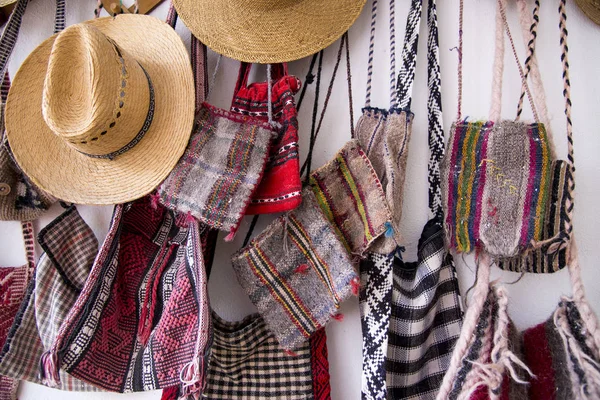 Chapéus Sacos Tradicionais Romenos Presentes Tradicionais Feitos Mão Destino Viagem — Fotografia de Stock