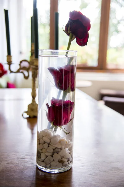 Closeup Rose Vase Beautiful Red Rose Floral Arrangement — Stock Photo, Image