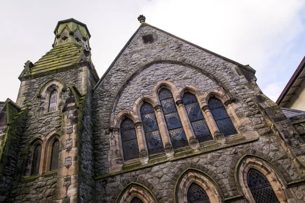 Igreja em Caernarfon - Gwynedd - Gales — Fotografia de Stock