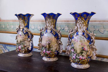 Vintage porselen vazolar