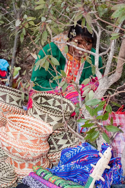 Tarahumara indická žena-měděný kaňon-Mexiko, — Stock fotografie