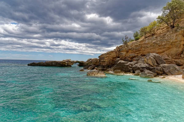 Cala Mariolu strand-Olaszország-Szardínia — Stock Fotó