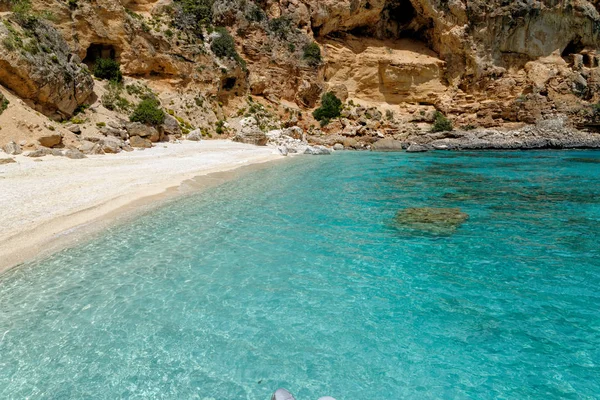 Playa de Cala Mariolu - Italia - Cerdeña —  Fotos de Stock