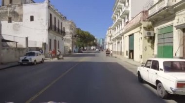 Küba, Havana, Havana Centro bölgesinde trafik - 29 Ekim 2018