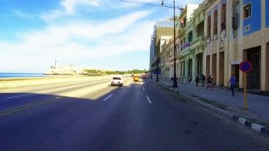 Küba, Havana, Havana Centro bölgesinde trafik - 29 Ekim 2018