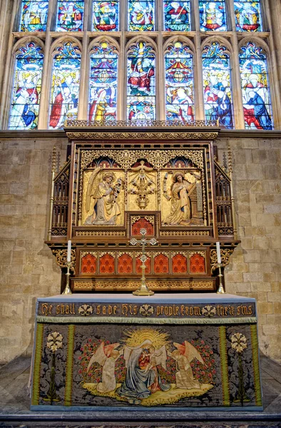 温彻斯特大教堂的内部 — 图库照片