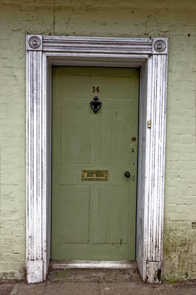 Vue des maisons de portes - Winchester, Royaume-Uni — Photo