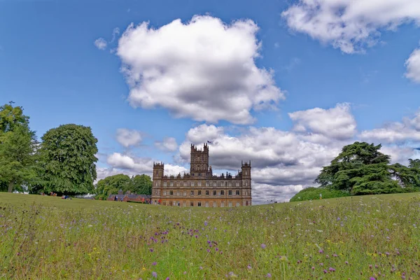 Highclere Castle-Berkshire-Verenigd Koninkrijk — Stockfoto