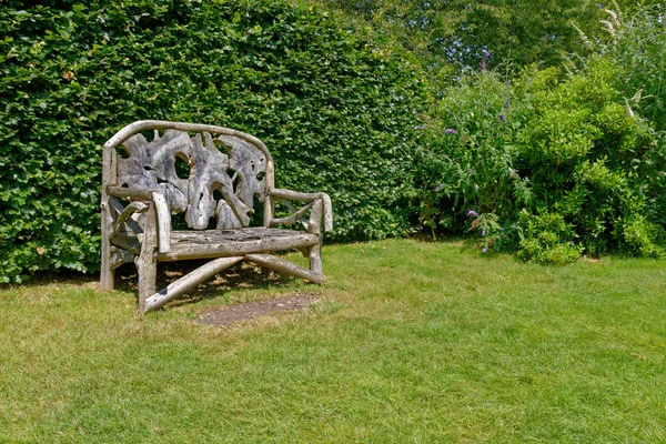 Vintage ahşap bahçe bank koltuğu