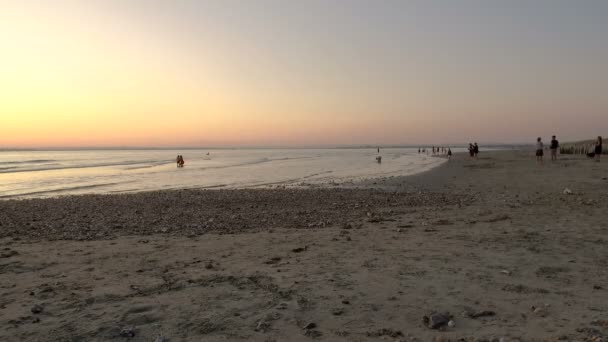 West Wittering Beach Nära Chichester West Sussex Storbritannien Vid Solnedgången — Stockvideo