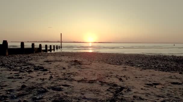 Zachód Wittering Plaża Pobliżu Chichester West Sussex Wielka Brytania Zachodzie — Wideo stockowe