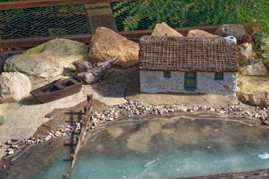 Bourton 'da Sudaki Ünlü Manken Köyü